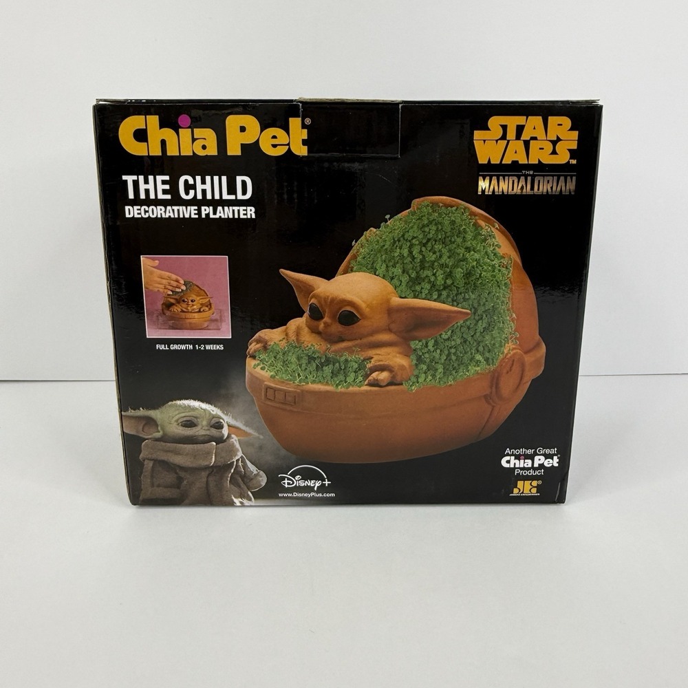 Chia Pet Star Wars The Mandalorian The Child Baby Yoda Grogu Disney Planter BNOB